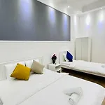 Pansiyon Private Bedroom In The In Ulloi 66- 5min To Corvin Negyed, Aldi *