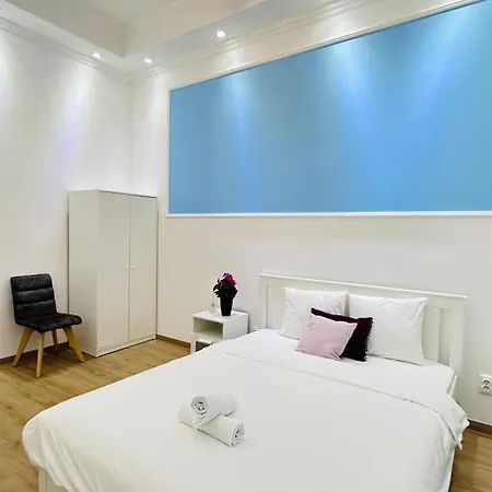Private Bedroom In The In Ulloi 66- 5min To Corvin Negyed, Aldi Budapeşte