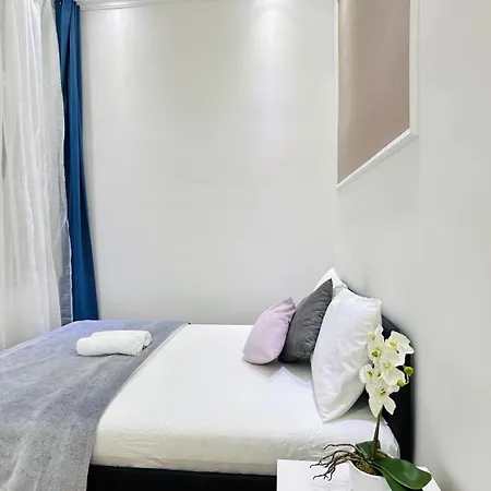 Private Bedroom In The In Ulloi 66- 5min To Corvin Negyed, Aldi Pansiyon *