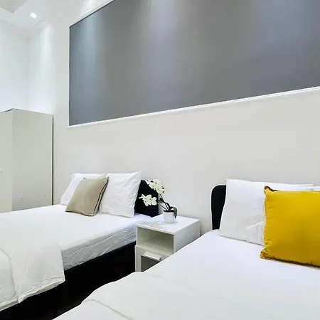 Private Bedroom In The In Ulloi 66- 5min To Corvin Negyed, Aldi Pansiyon Budapeşte