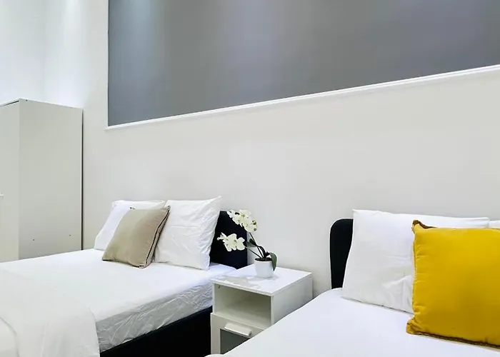 Private Bedroom In The In Ulloi 66- 5min To Corvin Negyed, Aldi Séjour chez l'habitant Budapest